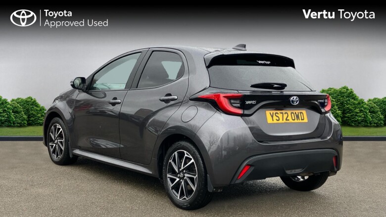 Toyota Yaris 1.5 Hybrid Design 5dr CVT Hybrid Hatchback